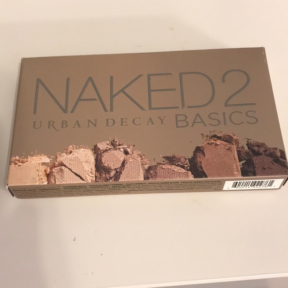 Urban Decay Other - Urban decay naked 2 basics eye shadow pallet